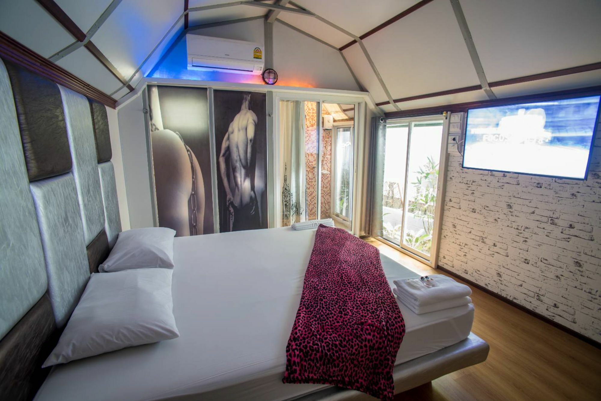 Kurina Hotel (Adults Only) Bangkok Ngoại thất bức ảnh