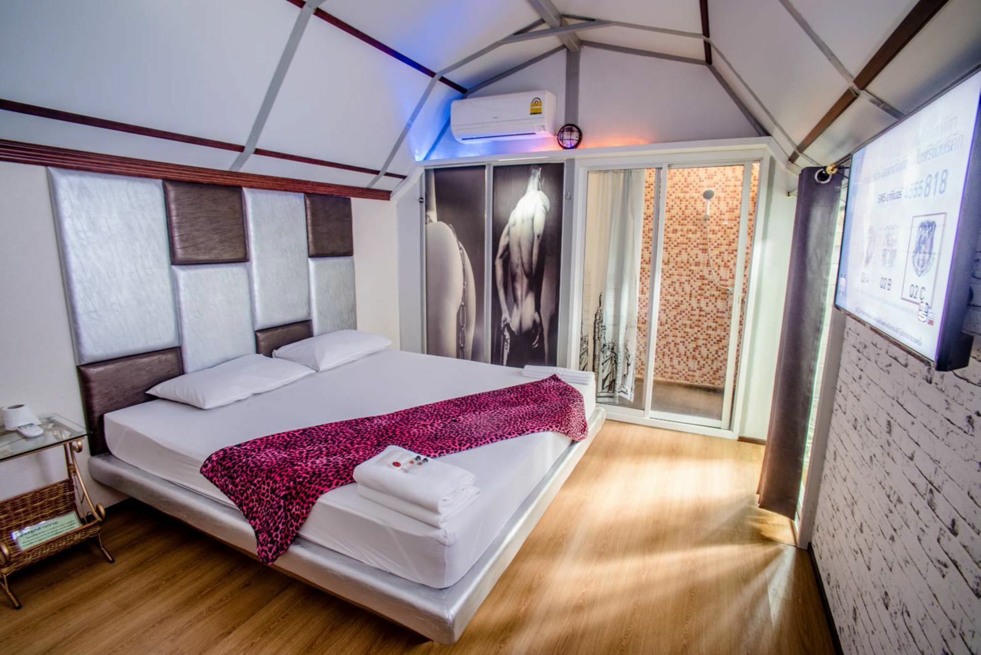 Kurina Hotel (Adults Only) Bangkok Ngoại thất bức ảnh